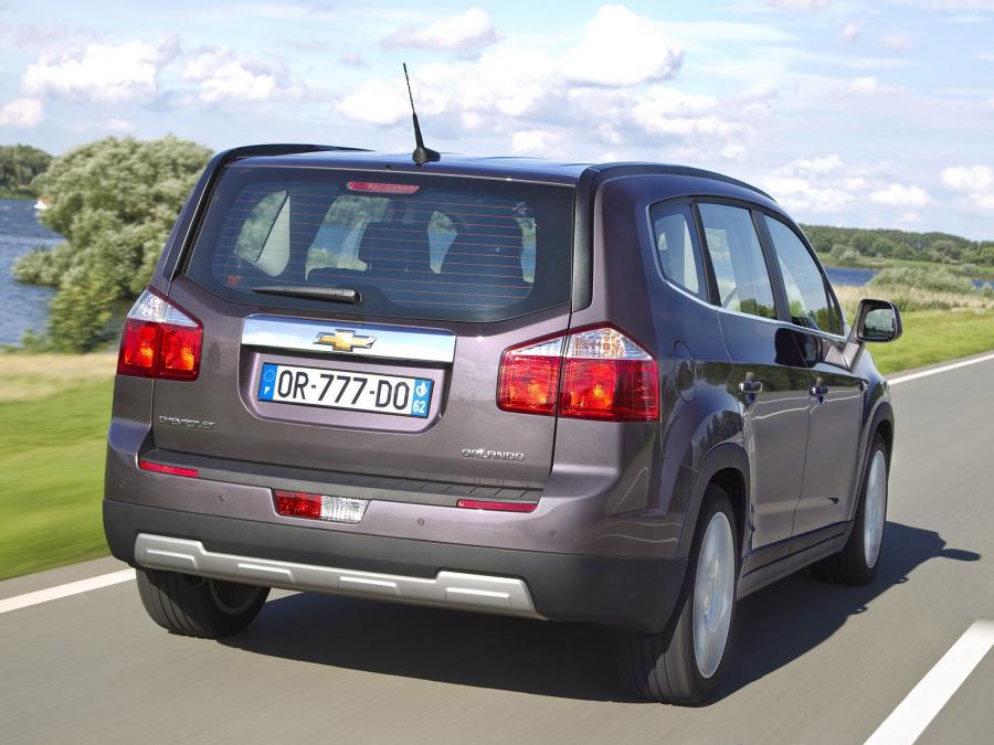  Chevrolet Orlando 2010 года  (фото 26 из 41)